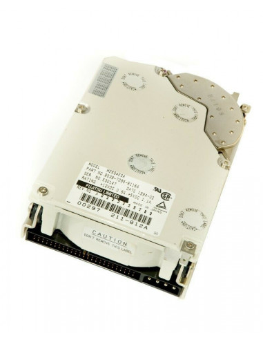 Fujitsu M2694ESA 1 GB 50-pin SCSI drive 